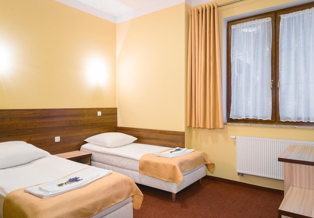 Hotel Vera Sulechów Exterior foto