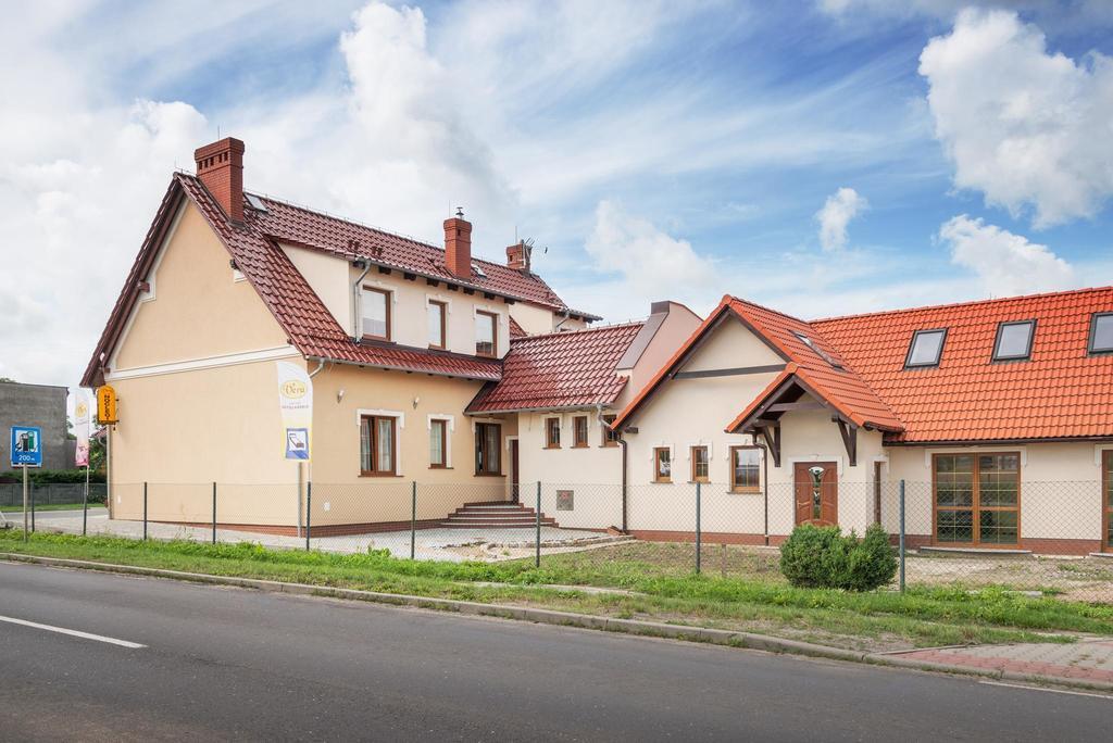 Hotel Vera Sulechów Exterior foto