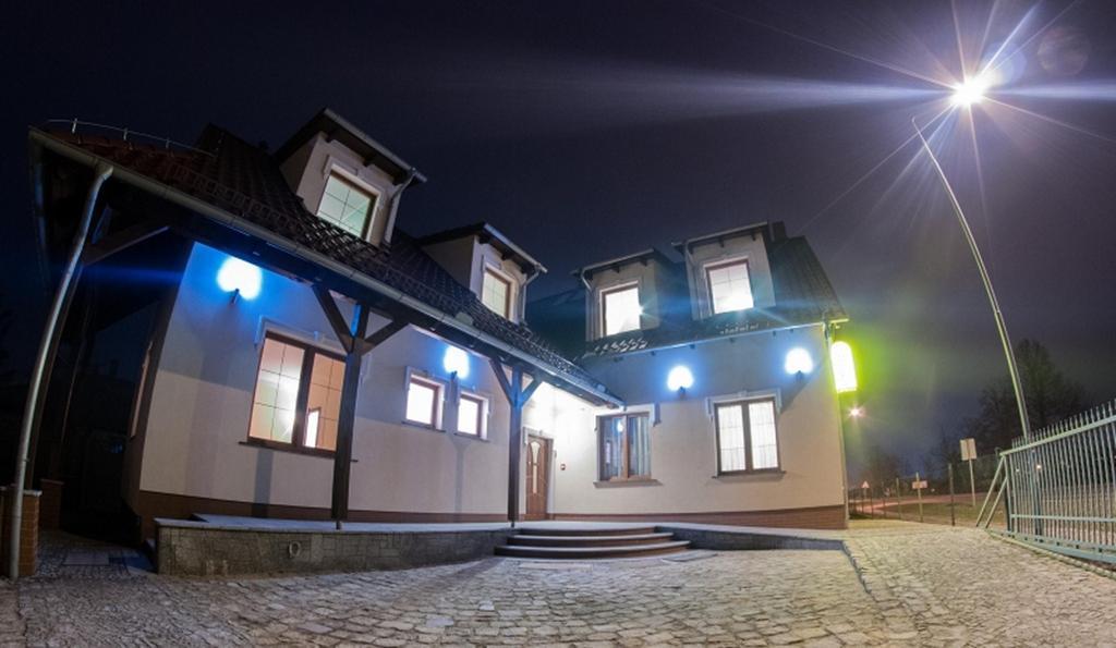 Hotel Vera Sulechów Exterior foto
