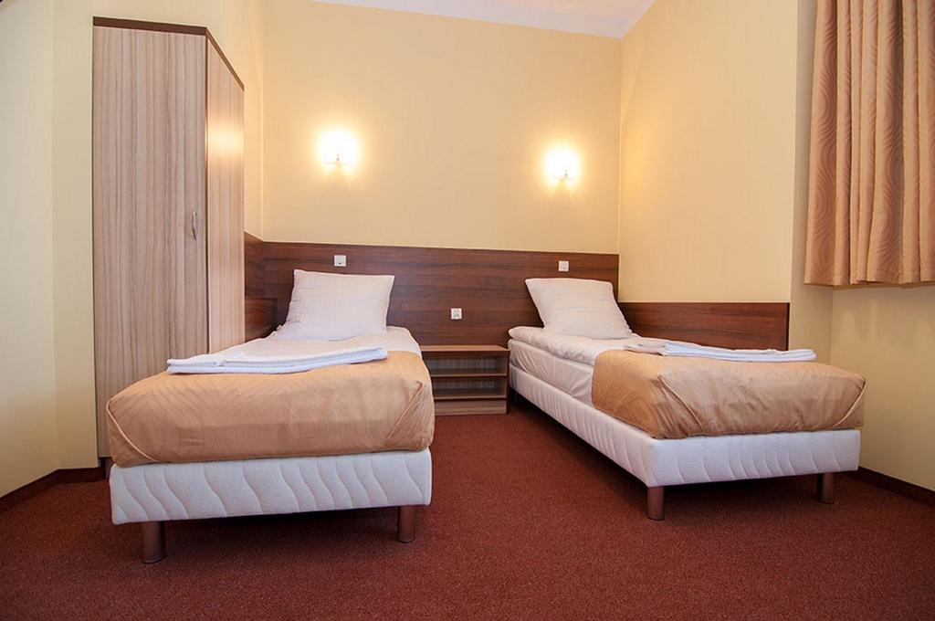 Hotel Vera Sulechów Zimmer foto